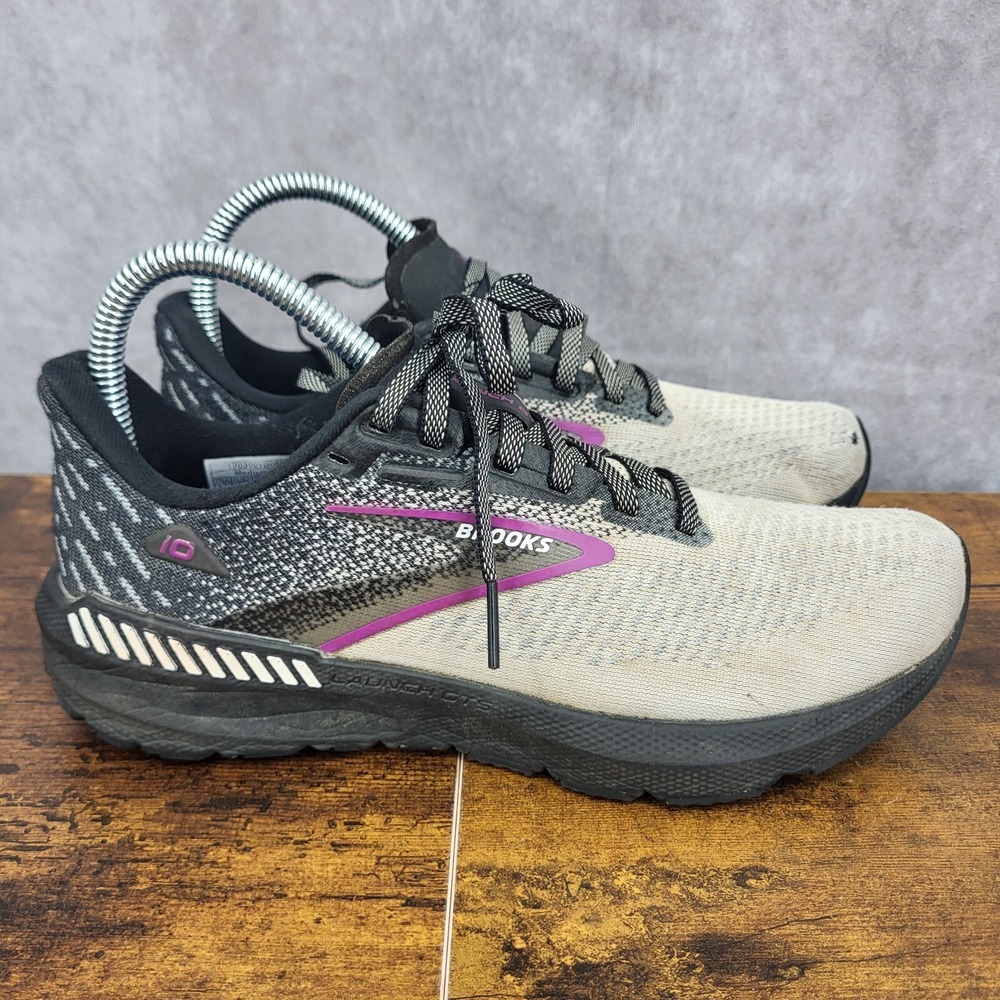 Brooks Athletic Shoes in Gray and Purple